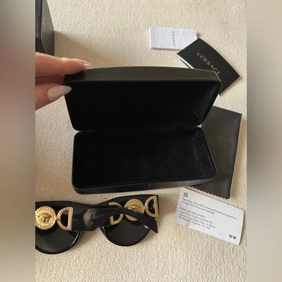 NIB Versace VE4440U Sunglasses - Picture 13 of 15